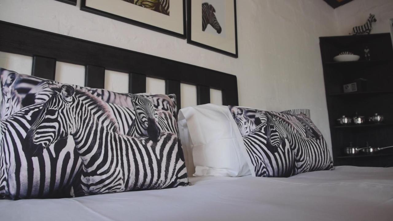 Zwartberg View Mountain Lodge เอาท์สโฮร์น ภายนอก รูปภาพ