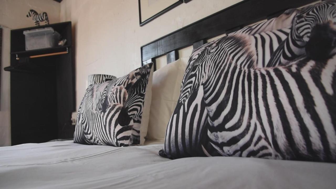 Zwartberg View Mountain Lodge เอาท์สโฮร์น ภายนอก รูปภาพ